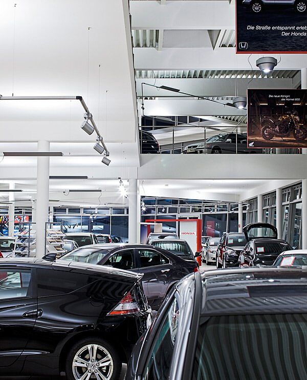 Petrick Kg Automobil Und Motorradvertrieb
